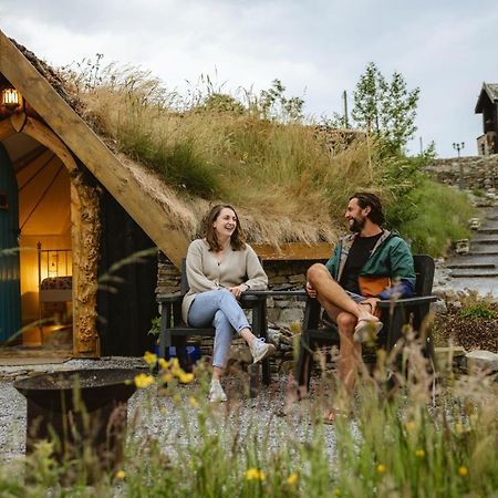 Mayo Glamping Castlebar Exteriör bild