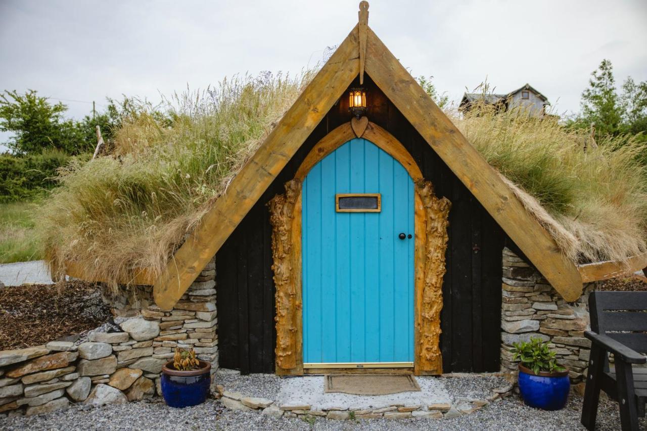 Mayo Glamping Castlebar Exteriör bild